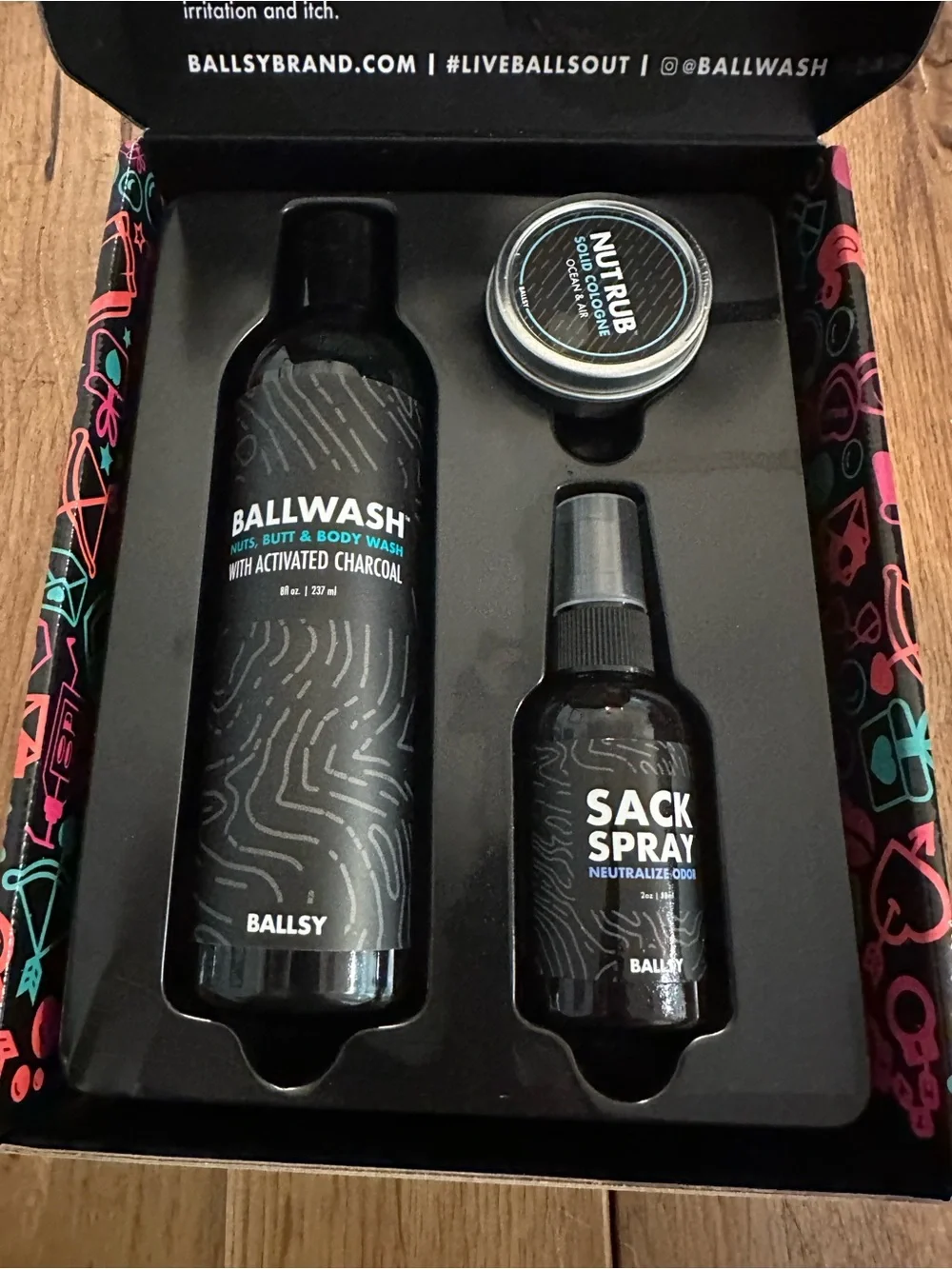 NWT Ballsy Nuts About You Sack Pack Mens Fresh Kit, Ocean & Air